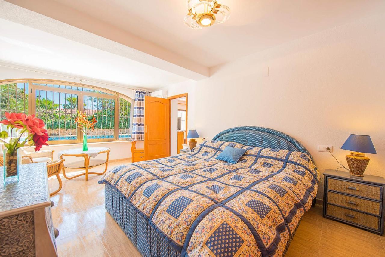 Villa Cronos - PlusHolidays Calpe Exterior foto